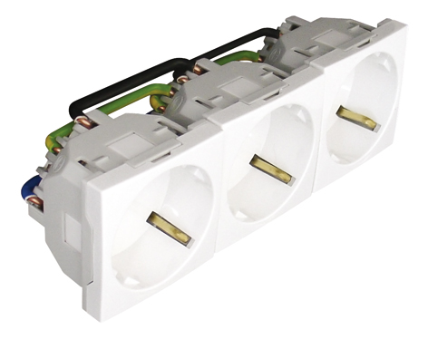 Prise Triple de Courant Schuko - 6 Modules